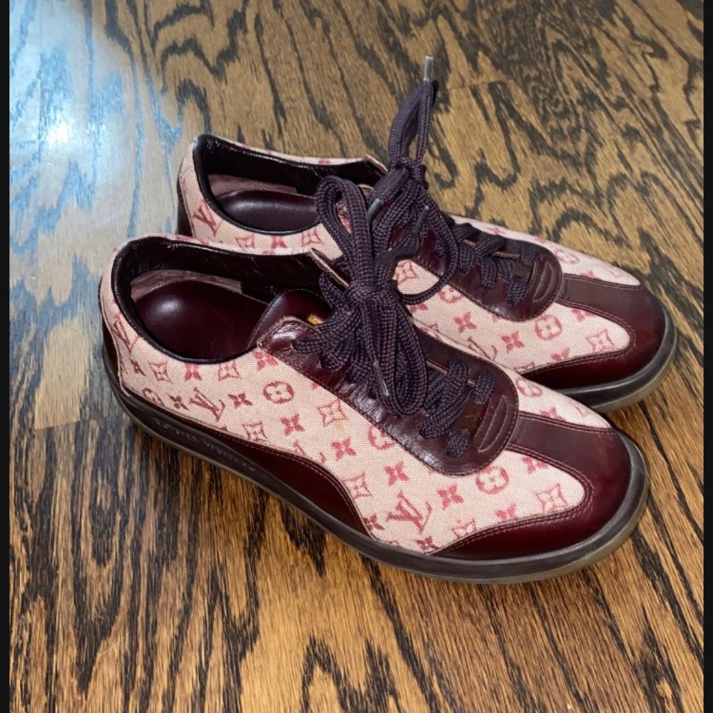 Louis Vuitton Sneakers
